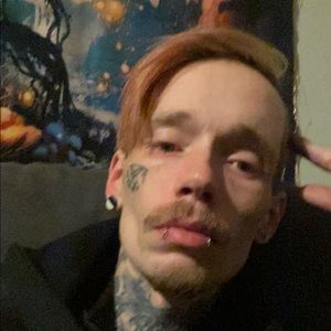 Meet your Posher, Gregory